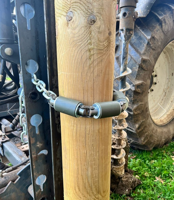 BUSHPIG Mast Chain Roller