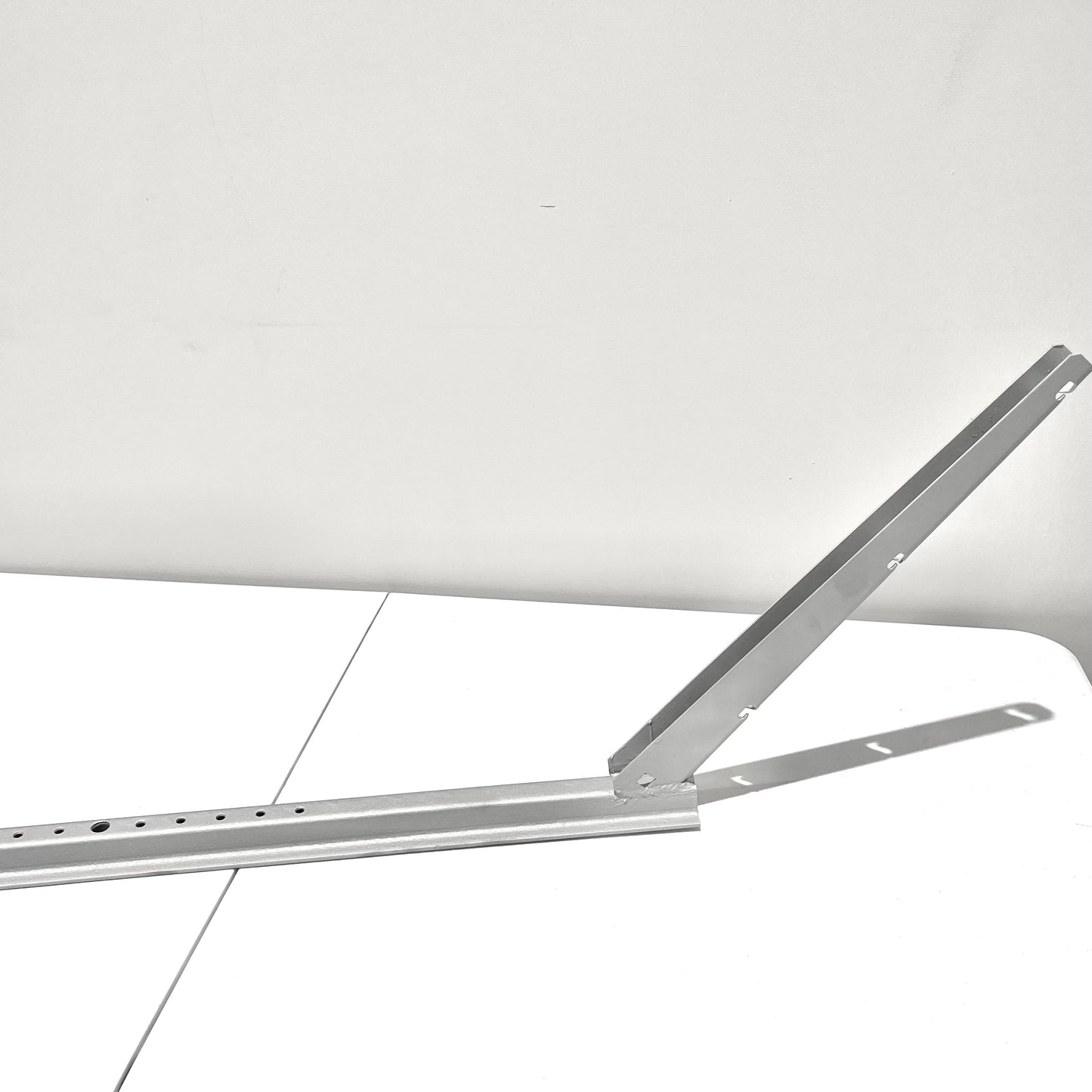 Custom Flat Mount Barb Arm